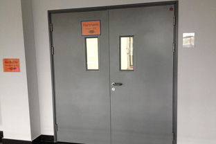 新豪轩门业防火隔板评测 品质与安全的双重保障